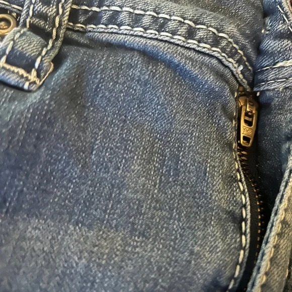 Women’s Wired Heart Size 30 Jeans - Picture 8 of 13